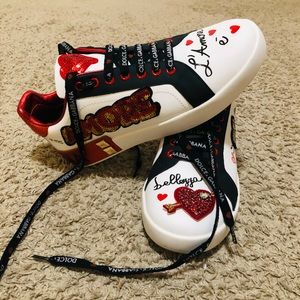 Dolce & Gabbana white sneakers with decor